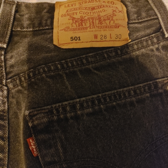 Vintage 90's Black Levis 501 jeans - Picture 4 of 11